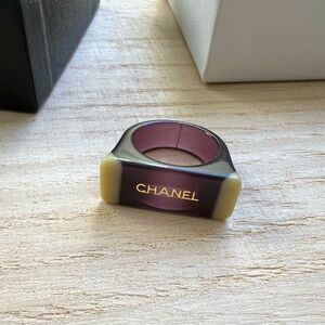 Authentic CHANEL Purple and Cream Resin Ring